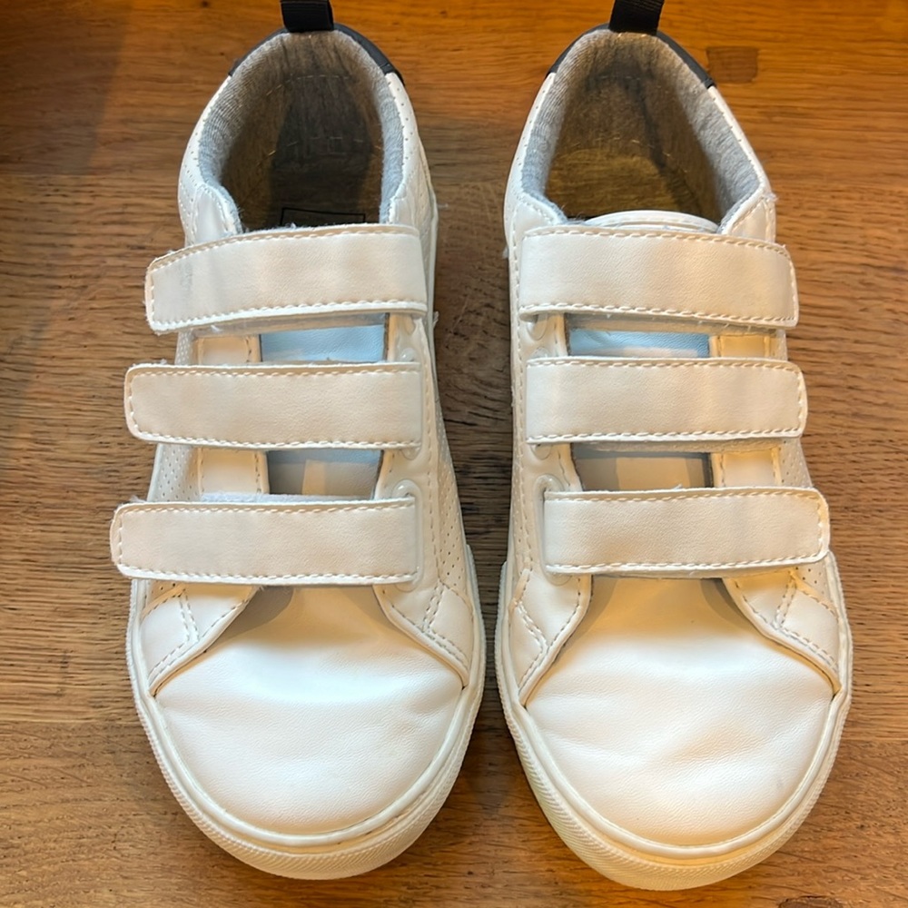Gap Kids Slip On White Sneaker